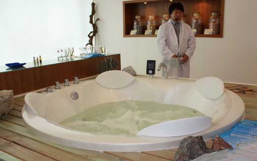 溫泉養(yǎng)老溫泉康復(fù)護理院