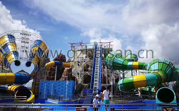 廣西玉林福達(dá)克拉灣水上樂(lè)園設(shè)備超級(jí)龍卷風(fēng)